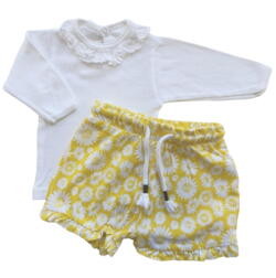 VRS gule og hvide shorts og en bluse str. 62