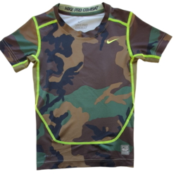 Nike combat kamuflagefarvetT-shirt str. S
