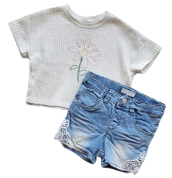 Name it blå denim shorts og Zara bluse str. 92