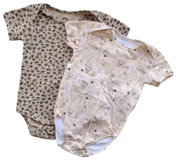 Mikk-Line og Disney kortærmede bodys str. 86