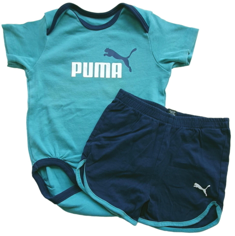Puma mørkeblå shorts og grøn body str. 80