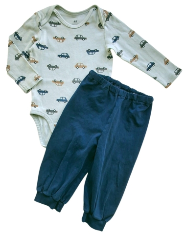 Danefæ bukser og H&M lysegrøn body str. 74