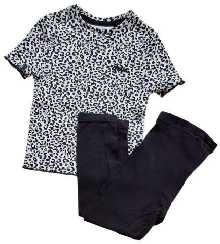 H&M sorte leggings og We bluse med dyreprint str. 92
