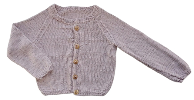 Hjemmestrikket rosa bomuld-silke striktrøje str. 80