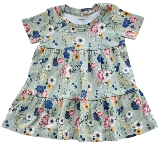 Name it kortærmet grønblomstret kjole str. 62