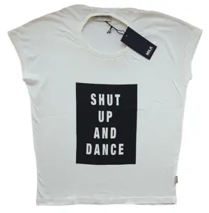 Ny Milk copenhagen råhvid T-shirt str. 122-128