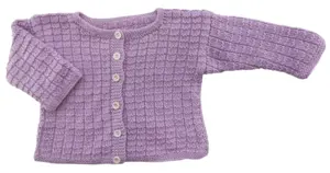 Hjemmestrikket lyselilla trøje str. 68