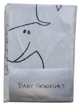 Nyt hvidt og rosa baby sengelinned