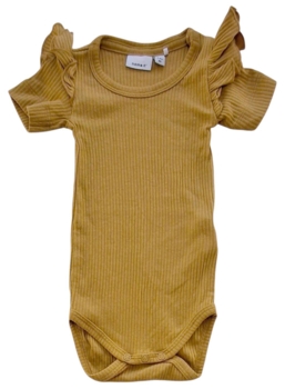 Name it karrygul kortærmet rib body str. 62