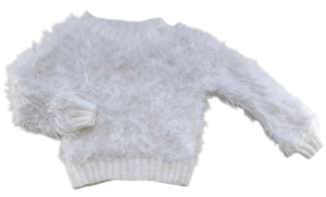 Hjemmestrikket hvid langhåret trøje str. 92-98