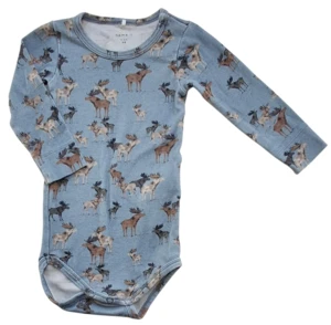 Name it lys blågrå langærmet body str. 68