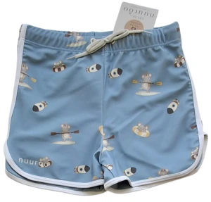 Nye Nuuroo blågrå UV swim shorts str. 122-128