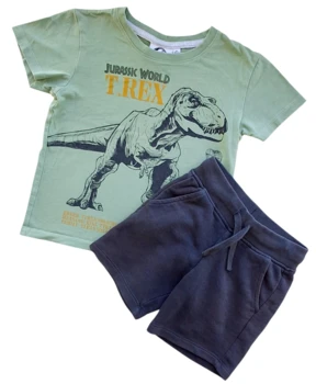 H&M mørkegrå sweat shorts og grøn T-shirt str. 104
