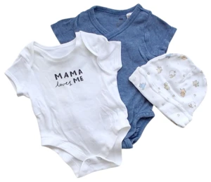 H&M og Primark kortærmede bodys og en hue str. 62