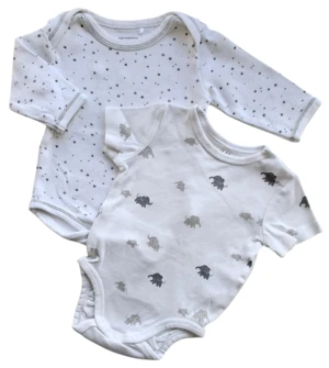 Be Kids og H&M to hvide bodys str. 62