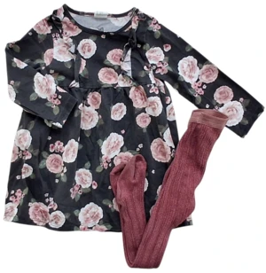 H&M sort kjole og mp vinrøde strømpebukser str. 80