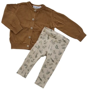 Soft gallery leggings og VRS brun cardigan str. 68