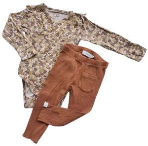 Lil'Atelier brune bukser og VRS body str. 74