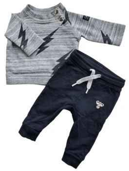 Hummel sorte bukser og Petit sweatshirts str. 56