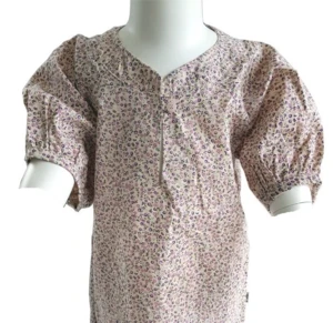 Ny Halling småblomstret tunika med korte ærmer